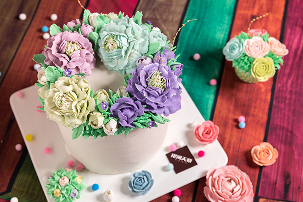 生日裱花蛋糕